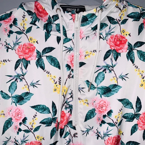 Coat - Picture 3 of 3